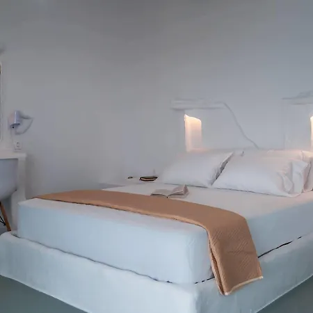 Landhuis Vista Mare Milos Provatas