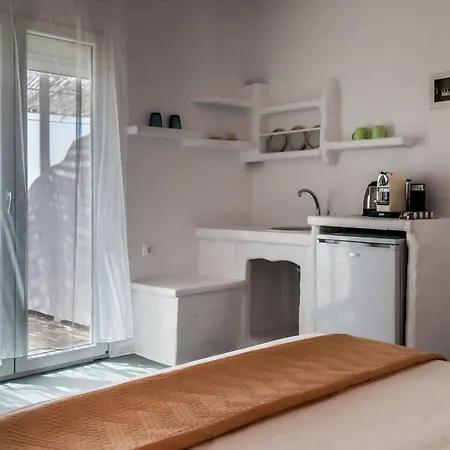 Vista Mare Milos Kır Evi